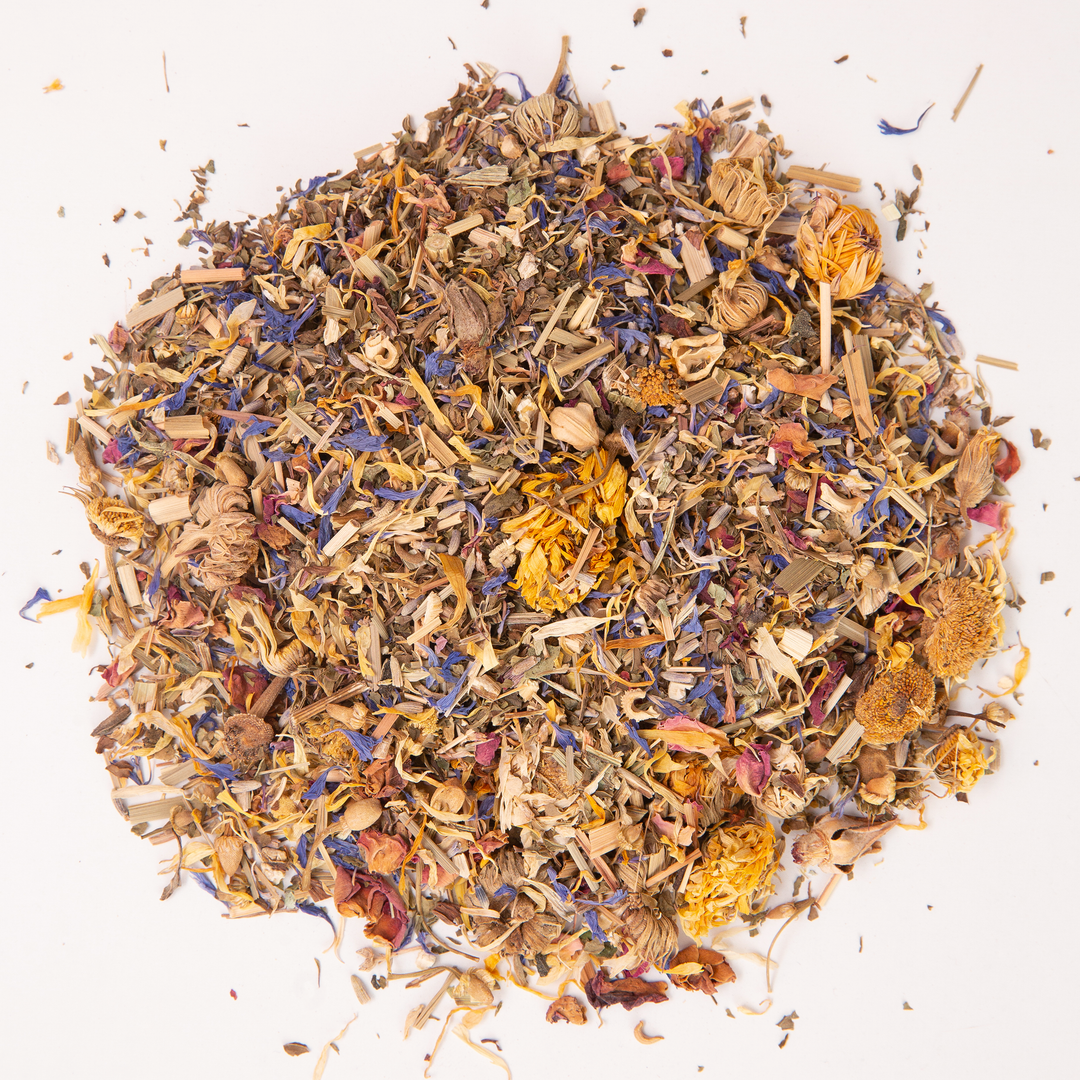 Coop Confetti Nesting Herbs 8 oz.